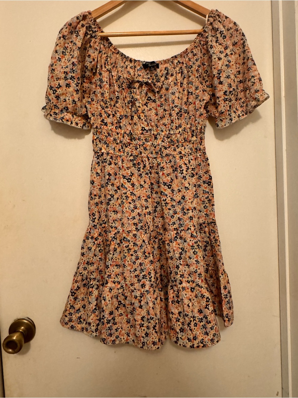 Floral Peach Puff-Sleeve Kids Casual Dress